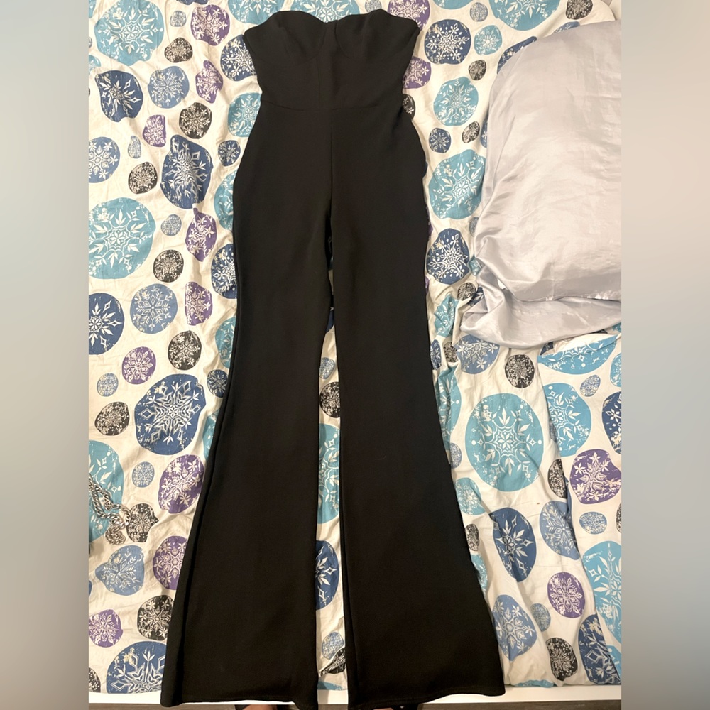 New Strapless black jumpsuit